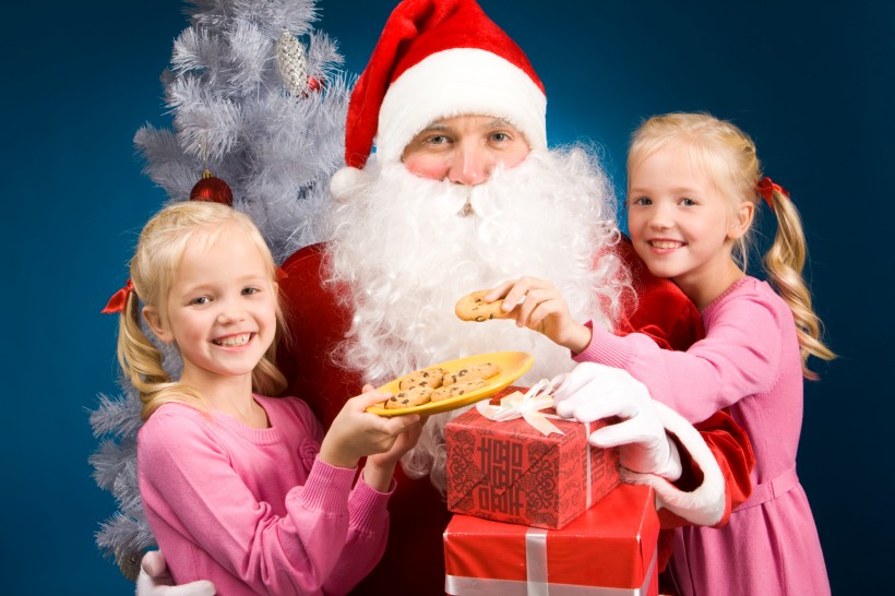 圣诞老人和可爱儿童图片(12张)