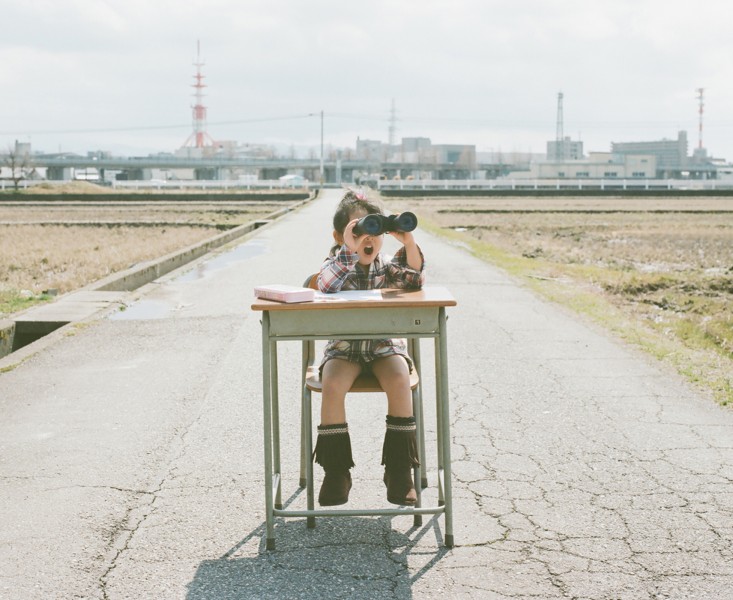 日本超萌小女孩公路摄影图片(58张)