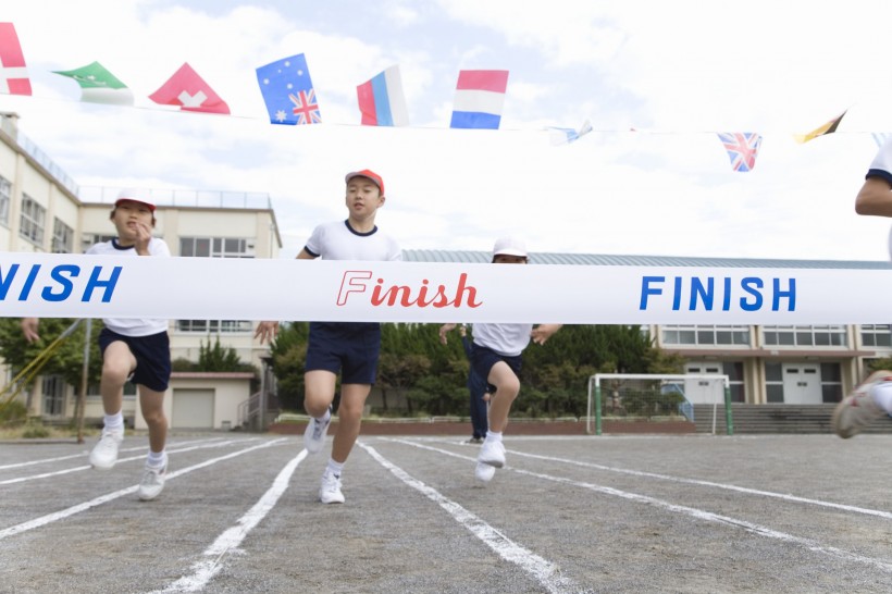 小学体育课运动图片(23张)