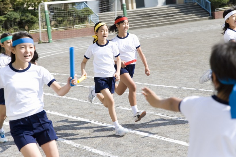 小学体育课运动图片(23张)