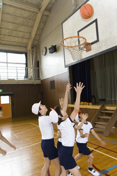 小学体育课运动图片(23张)