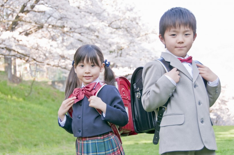 小学生放学的路上图片(28张)