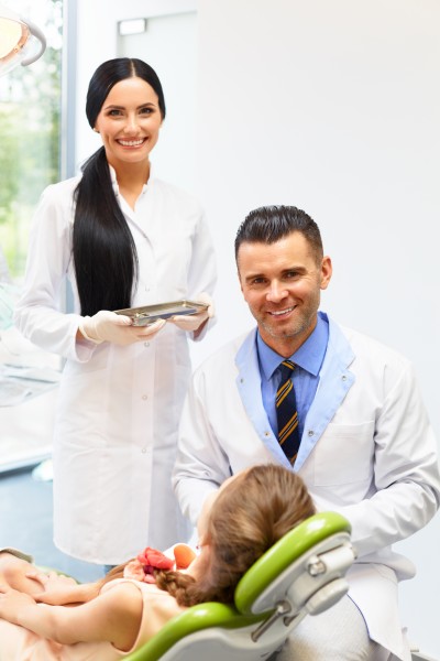 牙科医生与病人图片(15张)