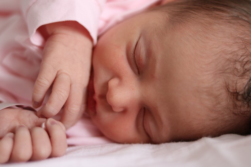 睡梦中可爱婴儿图片(25张)