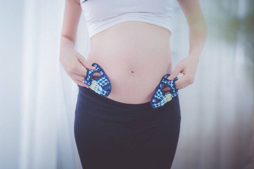 孕妇肚子特写图片(8张)