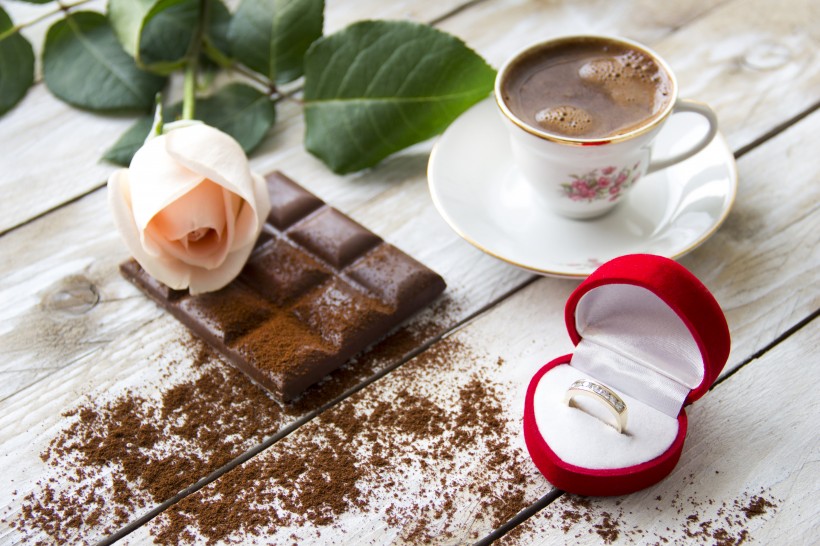 咖啡鲜花戒指巧克力礼品素材图片(19张)