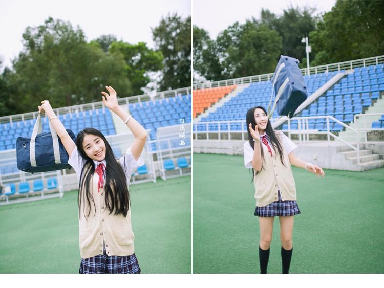 清纯美女校花新学期校园青春记忆