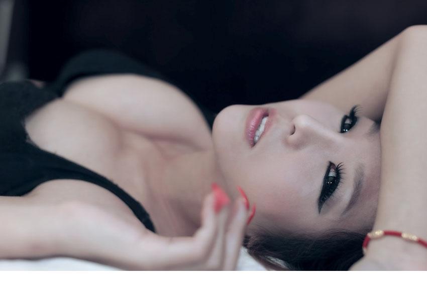 巨胸MM完美私房世界挑逗