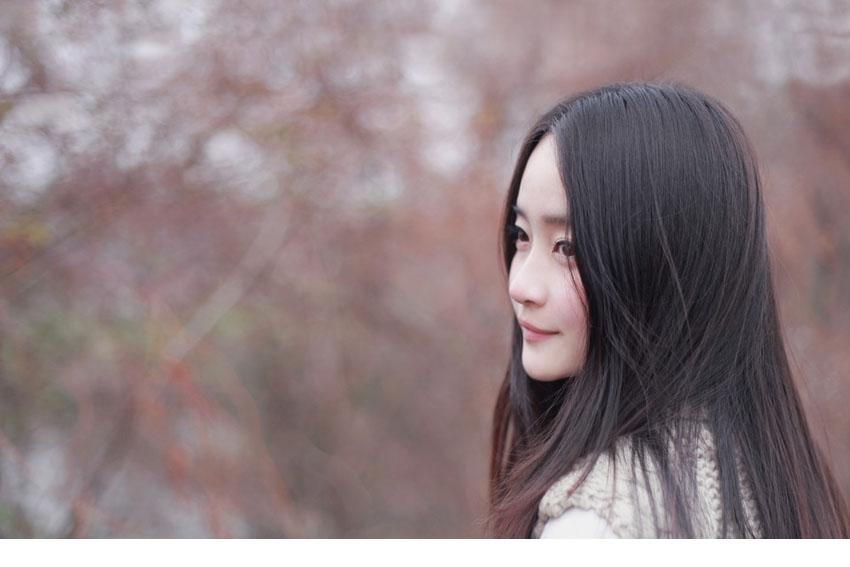 清新甜美MM恬静似繁花