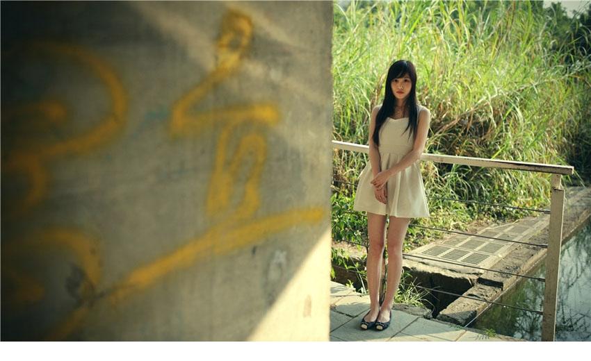 甜美气质美女自然个性纯情蔓延