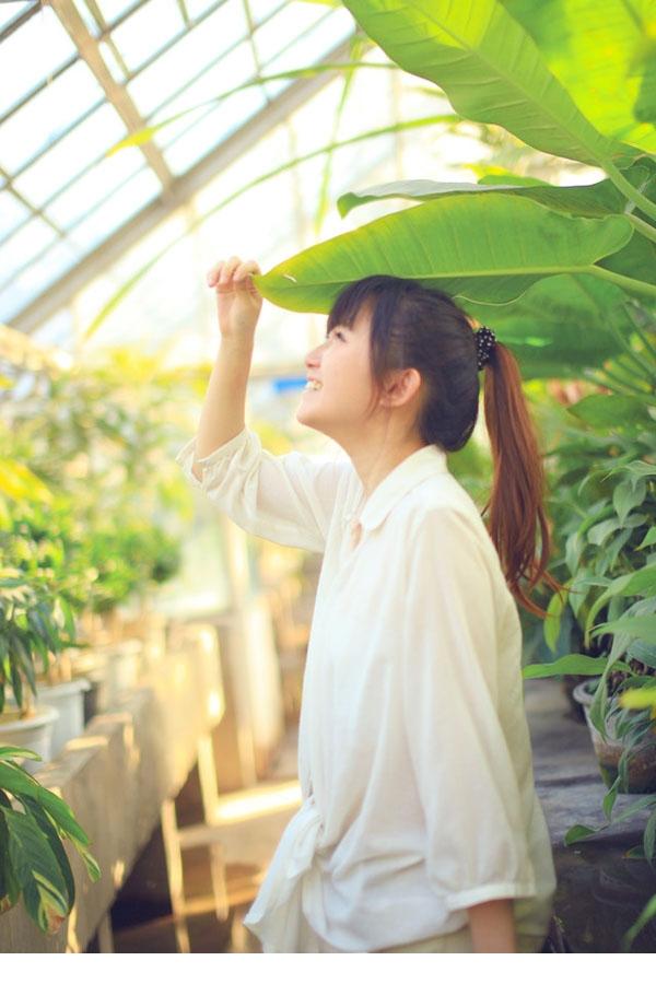小女生清新怡人的旅行之恋