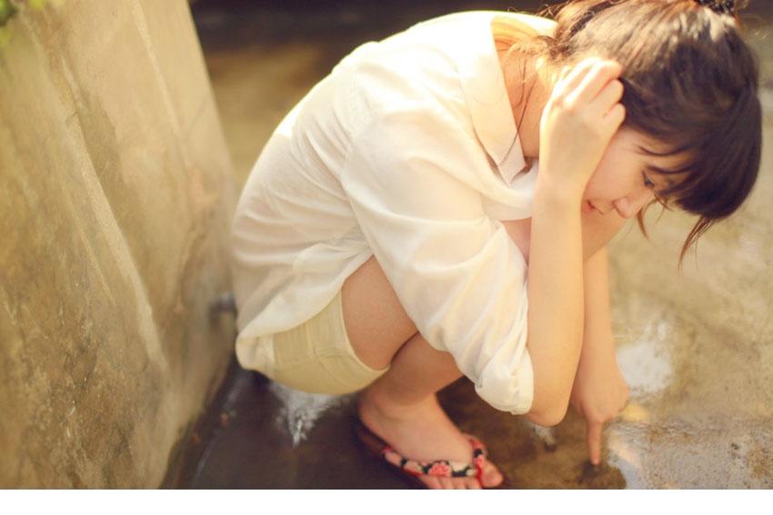 小女生清新怡人的旅行之恋