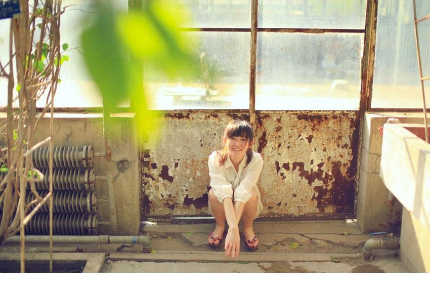 小女生清新怡人的旅行之恋