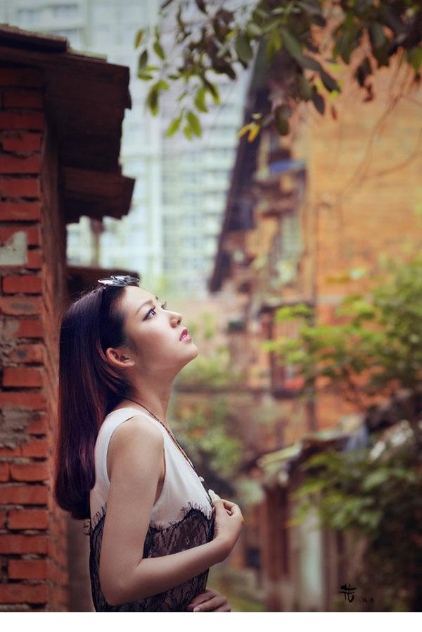极品美女华丽青春斑驳记忆