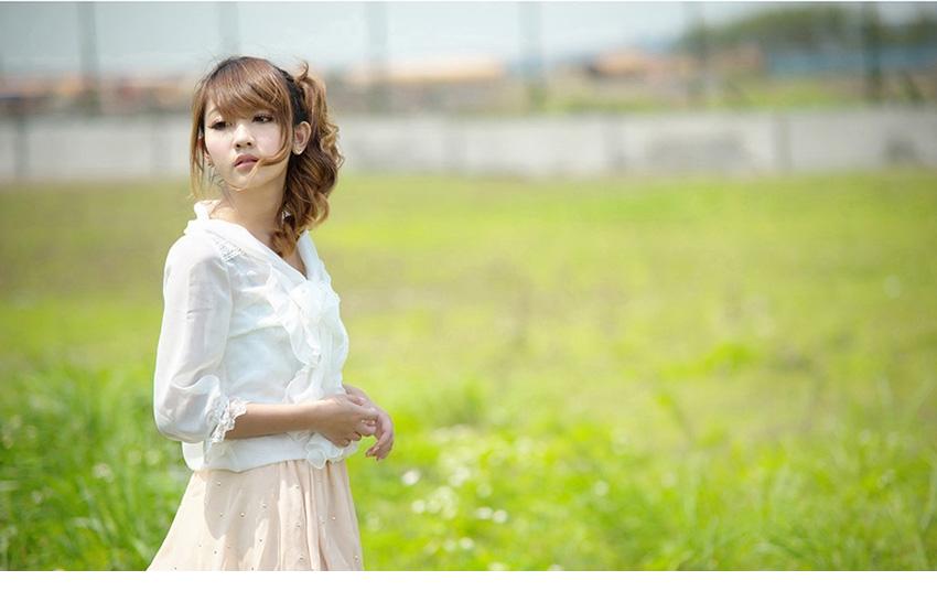 清新寻梦的少女自然美照