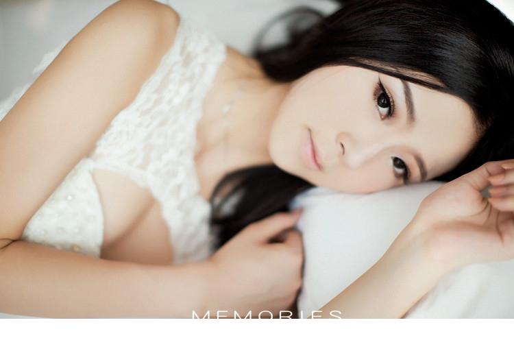 美女超薄蕾丝性感迷人私房