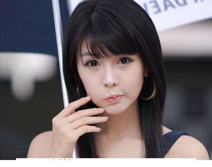 韩国绝色美女车模李智友
