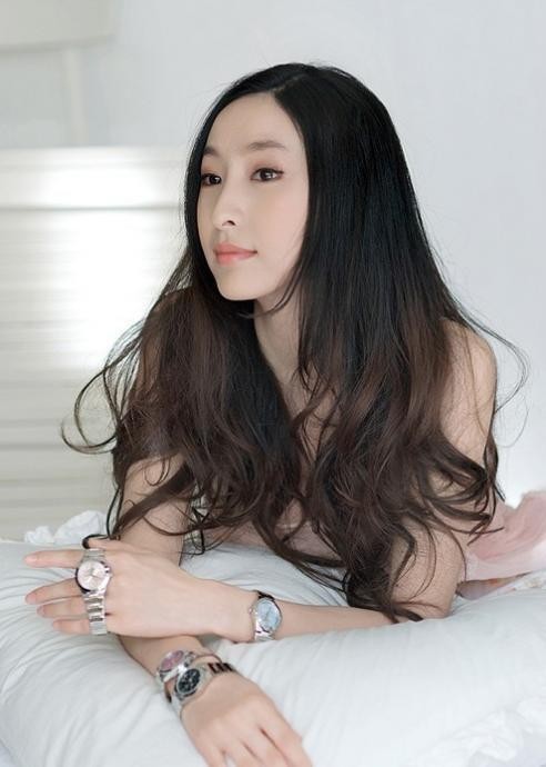 小龙女彤彤唯美气质性感动人美图
