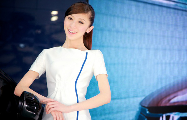大集合：09车展最漂亮车模美女