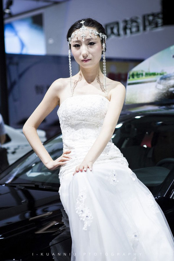 乌鲁木齐香车美女车展