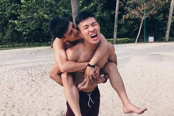 新加坡小鲜肉简乐敏