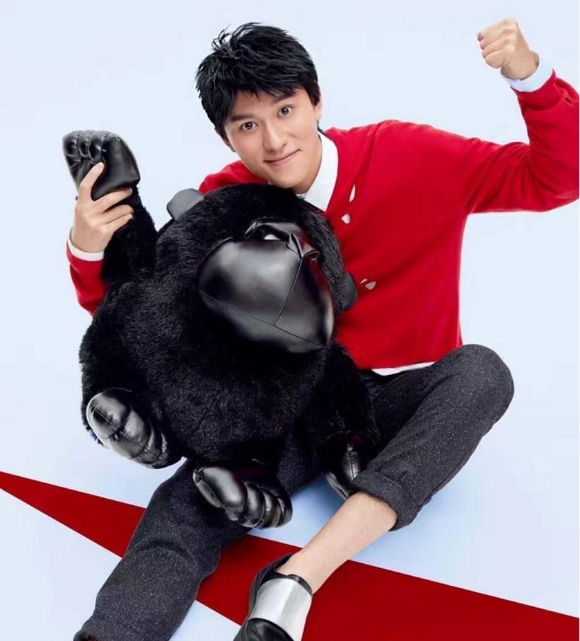 秦俊杰写真照片