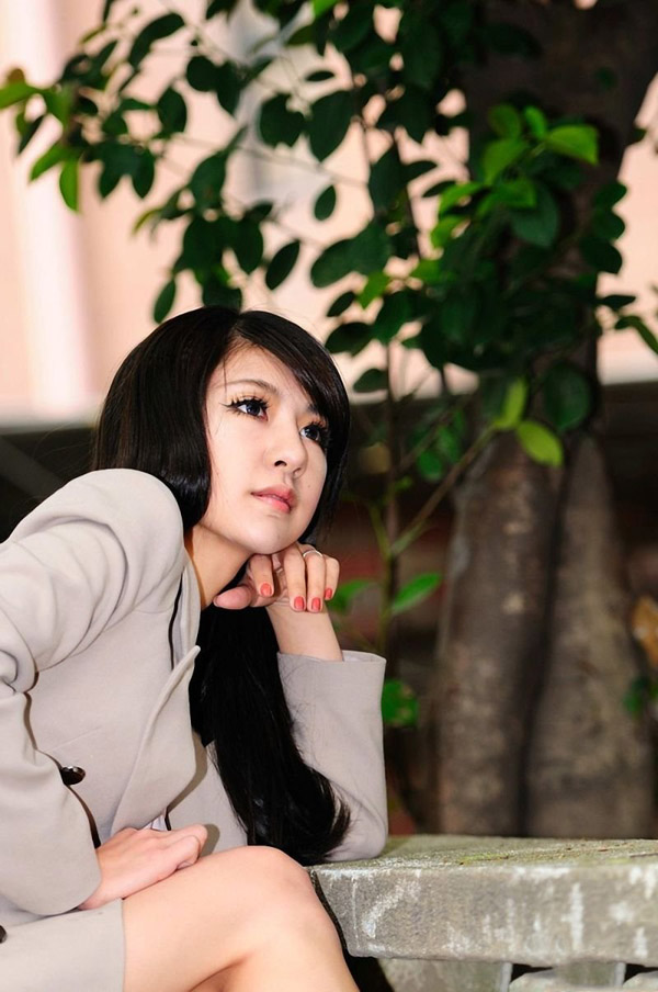 柔美飘逸的清新美人