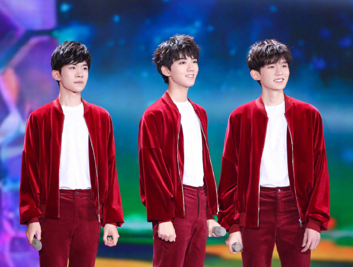 TFBOYS王俊凯王源易烊千玺元宵晚会写真图片