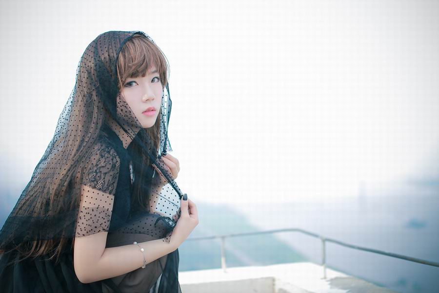 美女清纯唯美黑丝婚纱迷人
