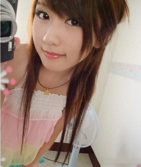 清纯美女夏日唯美自拍