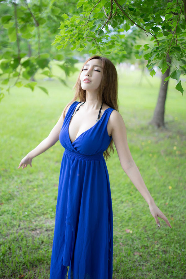 美女赵云性感妖姬高清写真