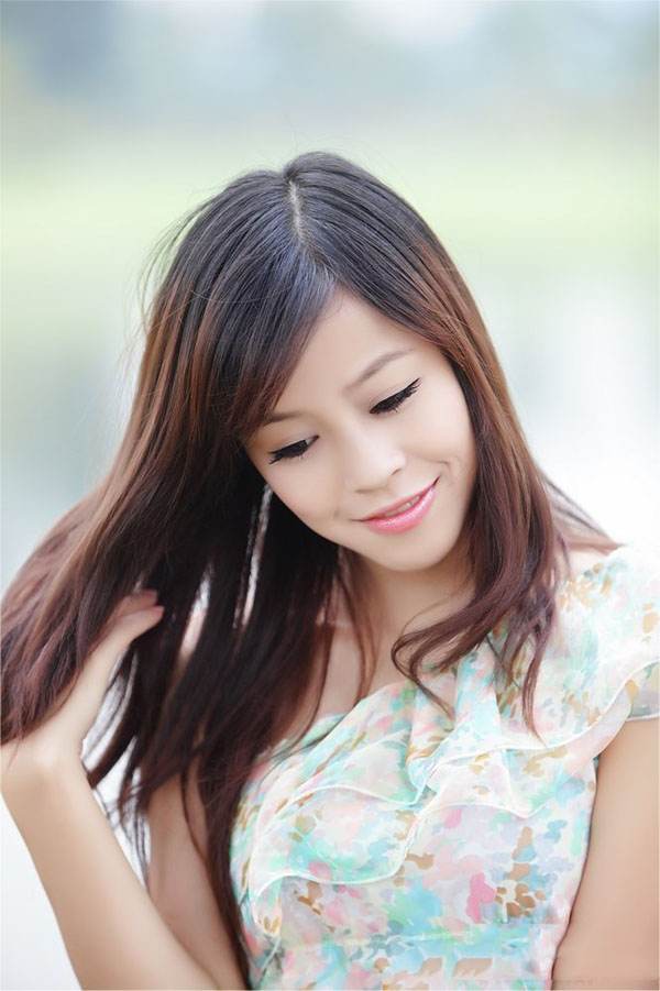 南碧美女公园清纯靓丽美图写真
