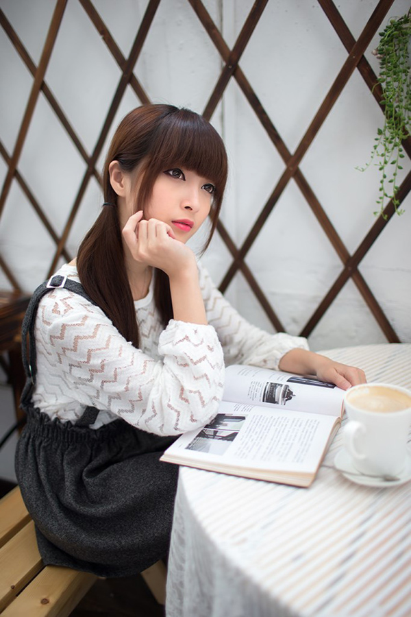 美女校花静怡甜蜜迷人写真