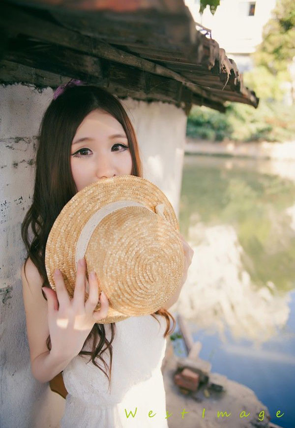 清纯甜美可爱美女小若