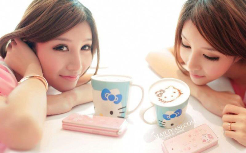 清纯hellokitty可爱MM的私房写真