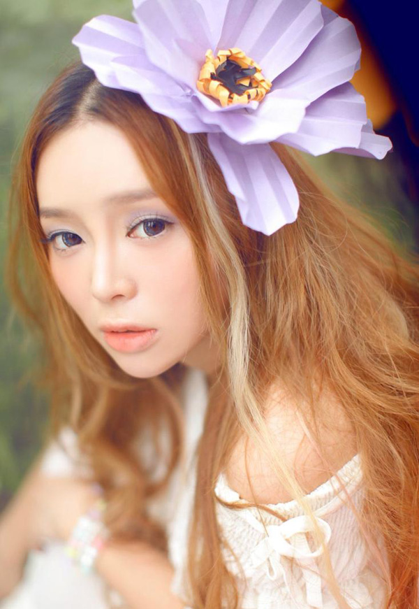 氧气小女生裴紫绮清纯系