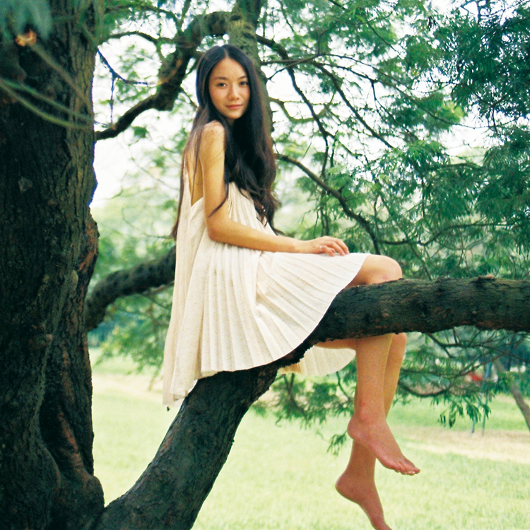 清纯美女户外唯美写真