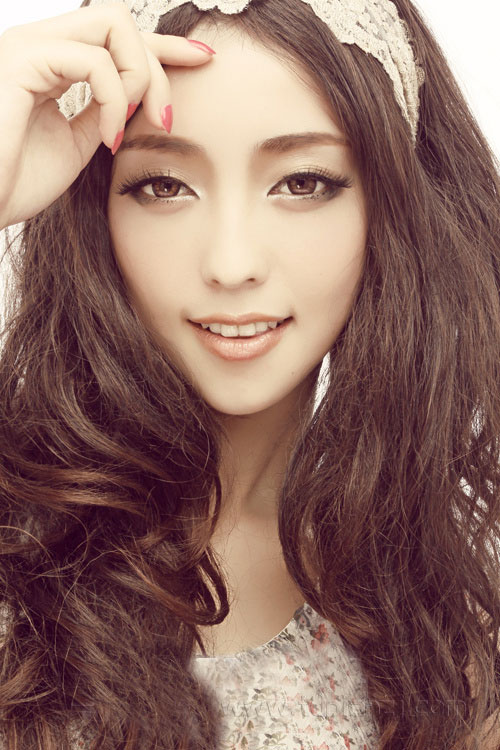 唯美小清新靓丽写真 碎花长裙甜美可爱