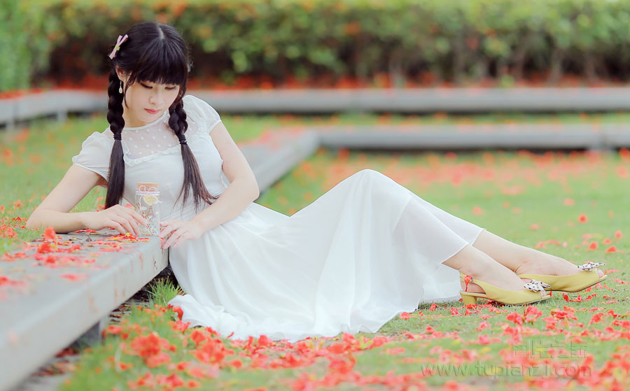 许愿清纯美女萝莉照 纯纯羞涩