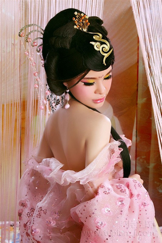 沐蝶古装美女图片 性感曲线诱惑撩人
