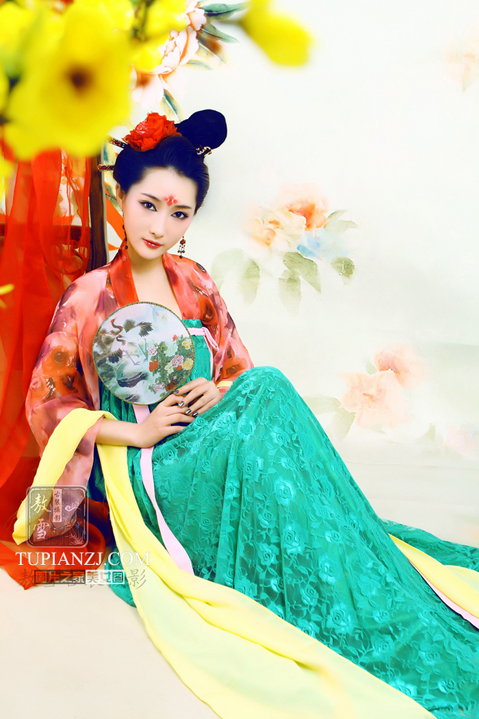 中国古典美女美丽动人