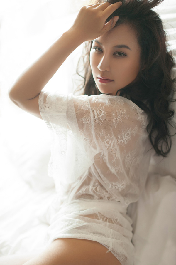 性感模特巨乳透视私房迷人