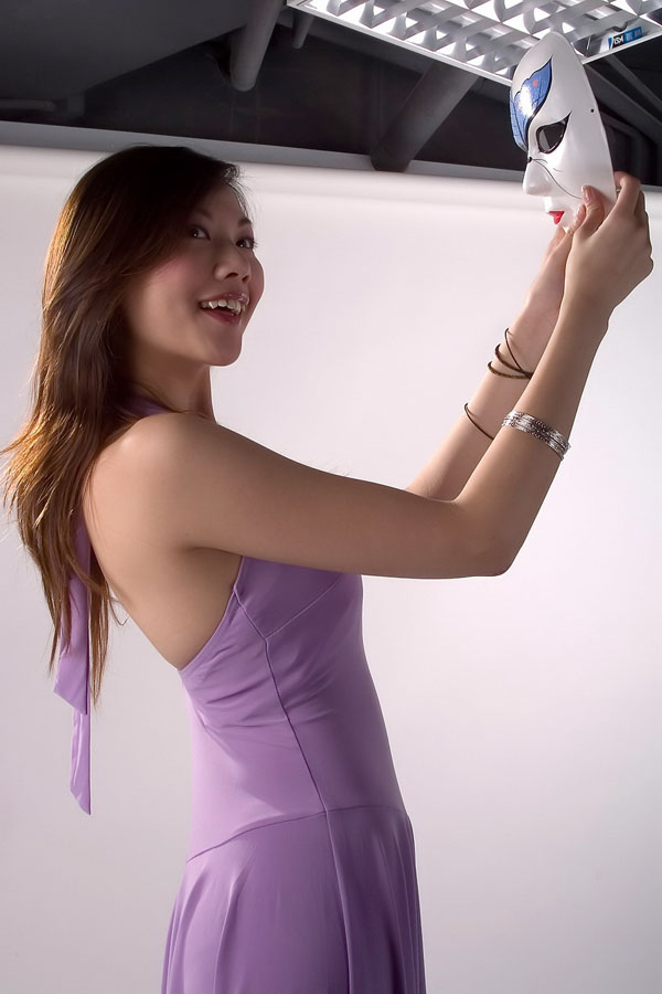 Pikki长腿紫裙妖娆美艳
