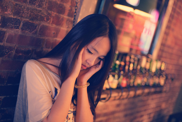 炎炎夏日下的清纯的糖果少女