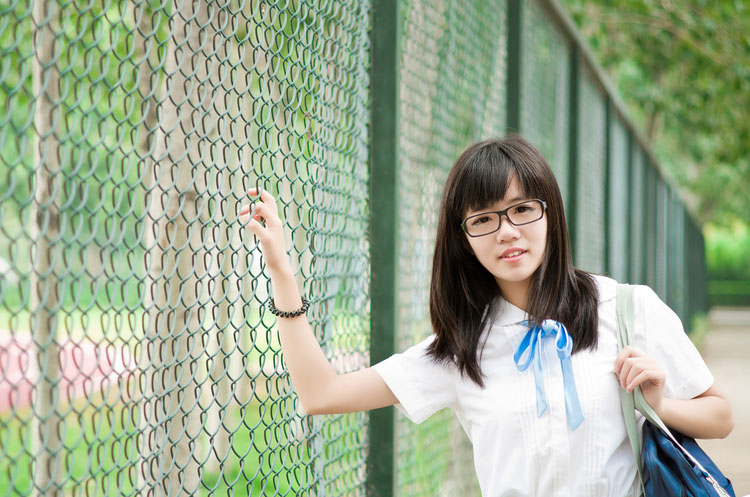 清新可爱的学生妹