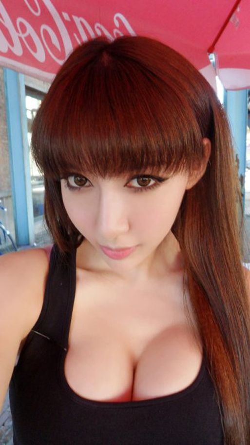 青岛37E美女张婉悠身材火辣