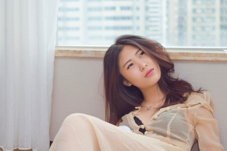 若隐若现的美妙躯体