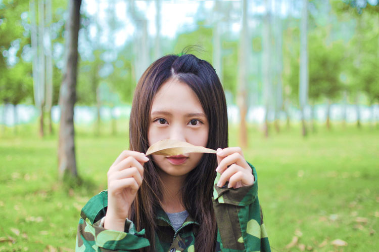 清纯可爱的军训女神