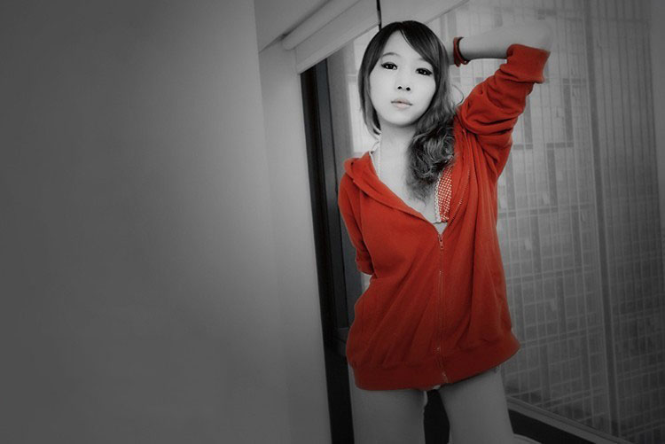 诱惑美妞的私房艳照