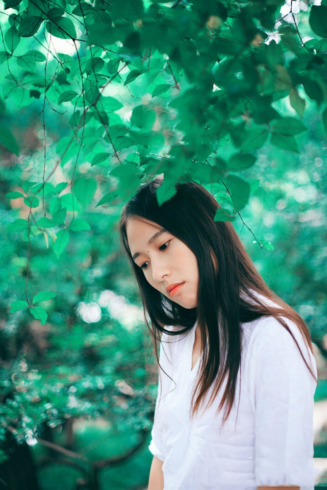 白色青丝清纯迷人诱惑
